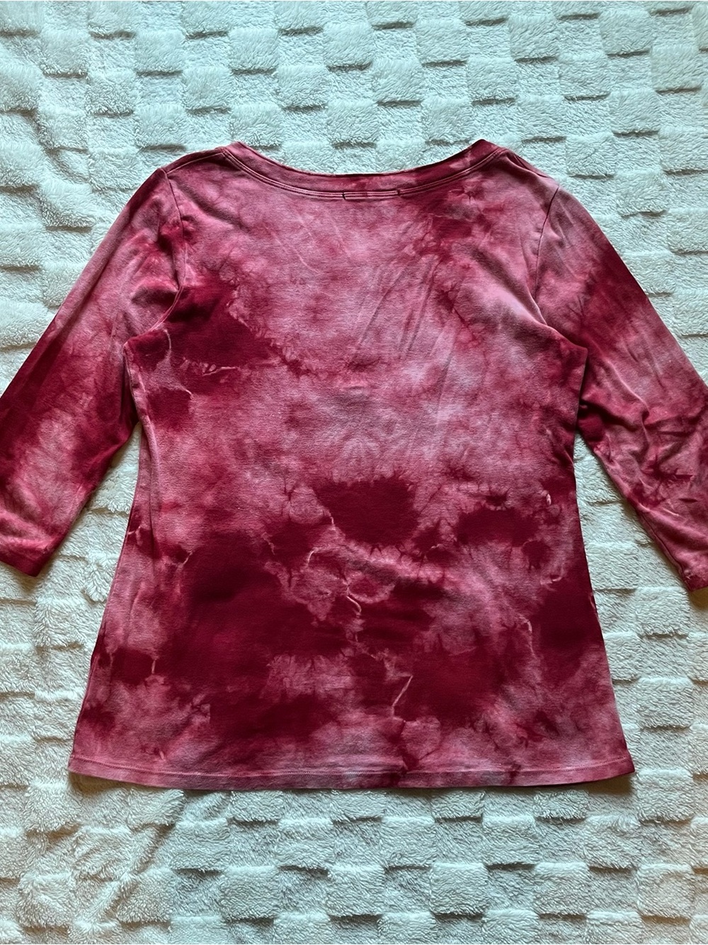 B.L.E.U. Vintage Women’s Y2K Alternative Tie-Dye 3/4 Sleeve Top - Picture 2 of 5
